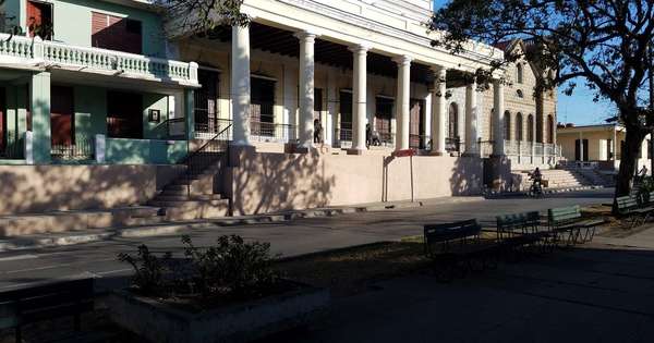 Casa de 6 cuartos y 3 baños por $ 95.000 en Cienfuegos, Cienfuegos