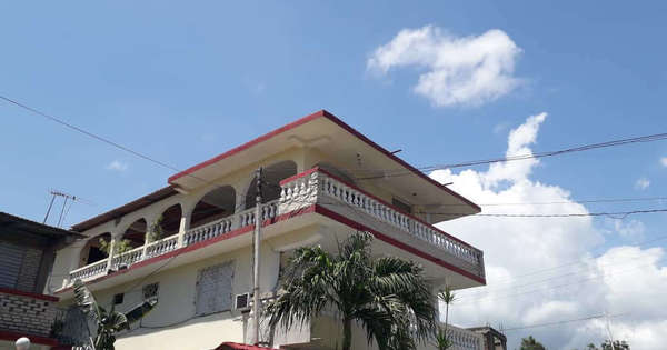 Casa de 6 cuartos, 6 baños y 1 garaje por $ 130.000 en Santiago de Cuba, Santiago de Cuba
