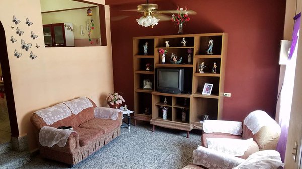 Picture on Casa de 5 cuartos y 4 baños por $ 80.000 en Cienfuegos, Cienfuegos