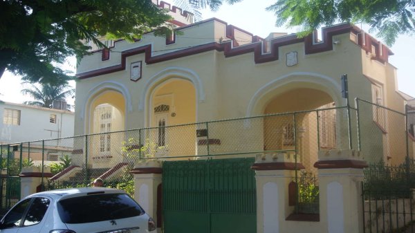 Picture on Casa de 5 cuartos, 3 baños y 1 garaje por $ 390.000 en Diez de Octubre, La Habana