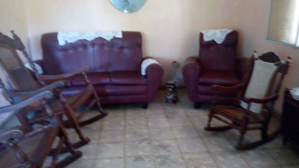 Picture on Casa de 3 cuartos, 1 baño y 1 garaje por $ Ajustable en San Antonio de los Baños, Artemisa