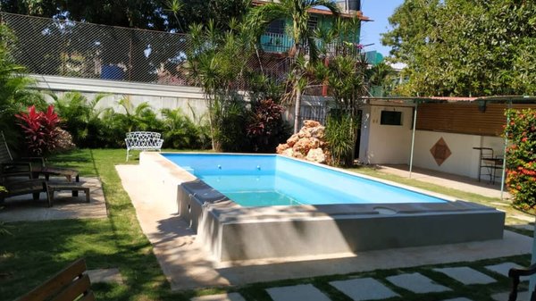 Picture on Casa de 7 cuartos, 9 baños y 1 garaje por $ 750.000 en Playa, La Habana