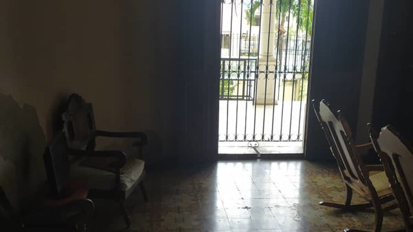 Picture on Casa de 6 cuartos y 2 baños por $ 180.000 en Plaza de la Revolución, La Habana