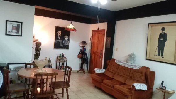 Picture on Apartamento de 1 cuarto y 1 baño por $ 40.000 en Plaza de la Revolución, La Habana