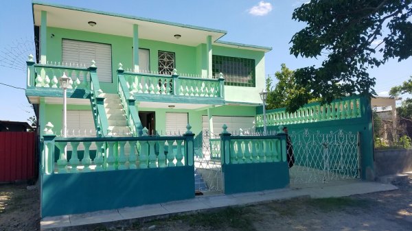 Picture on Casa de 3 cuartos, 3 baños y 1 garaje por $ 75.000 en Cumanayagüa, Cienfuegos