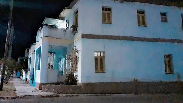Picture on Casa de 4 cuartos y 2 baños por $ 60.000 en Cerro, La Habana