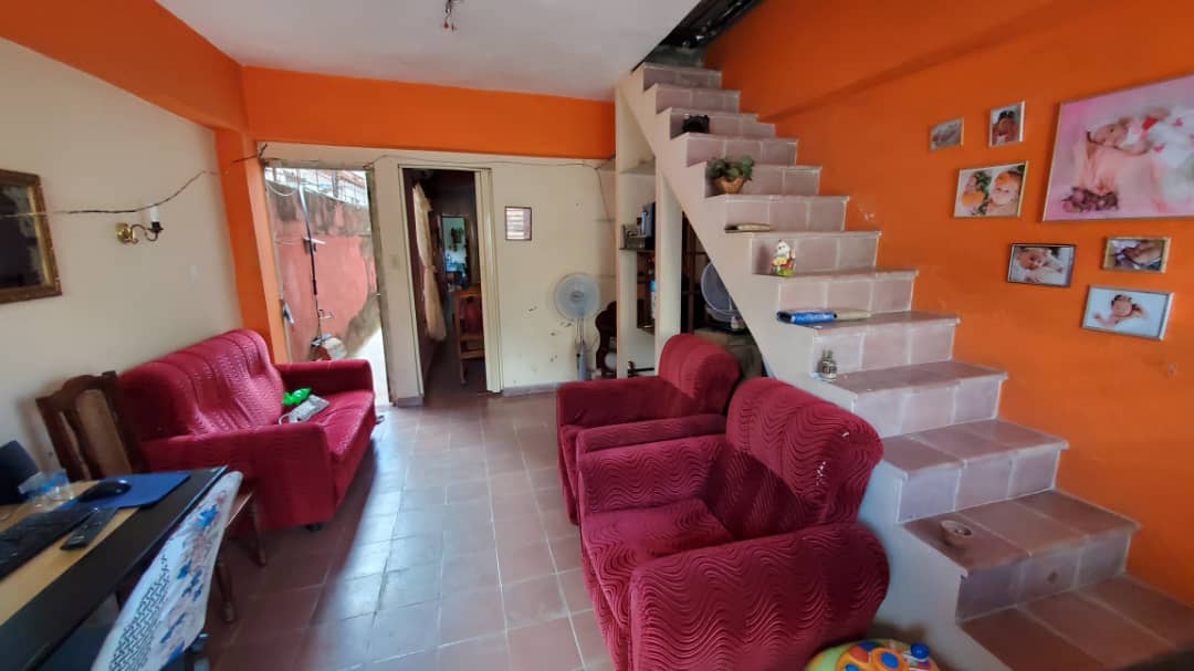 HEC1582: Casa de 2 cuartos y 1 baño por $ 35.000 en Cienfuegos, Cienfuegos