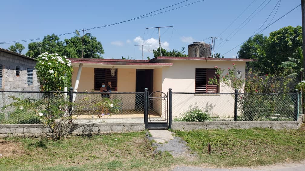 HEC1617: Casa de 3 cuartos y 1 baño por $ 30.000 en Cienfuegos, Cienfuegos