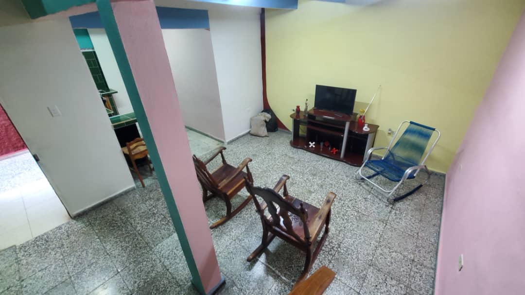 HEC1635: Apartamento de 2 cuartos y 1 baño por $ 20.000 en Cienfuegos, Cienfuegos