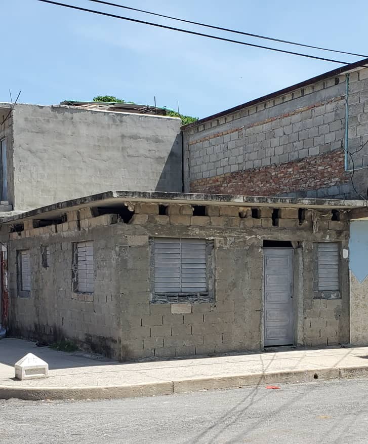HEC1768: Casa de 2 cuartos y 1 baño por $ 8.000 en Cienfuegos, Cienfuegos